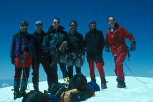 successful summit team